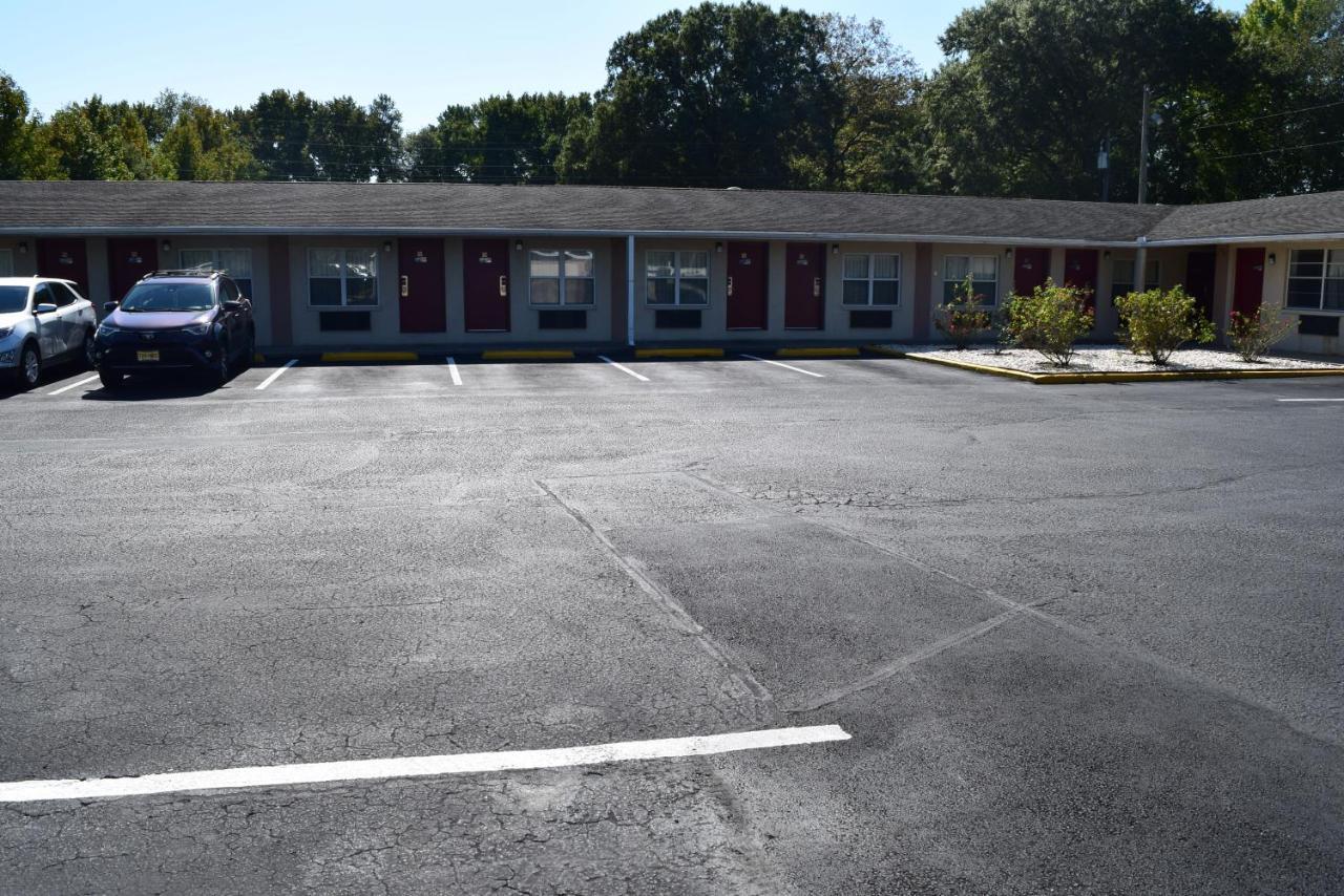White Oaks Motel Pennsville/Carneys Point المظهر الخارجي الصورة