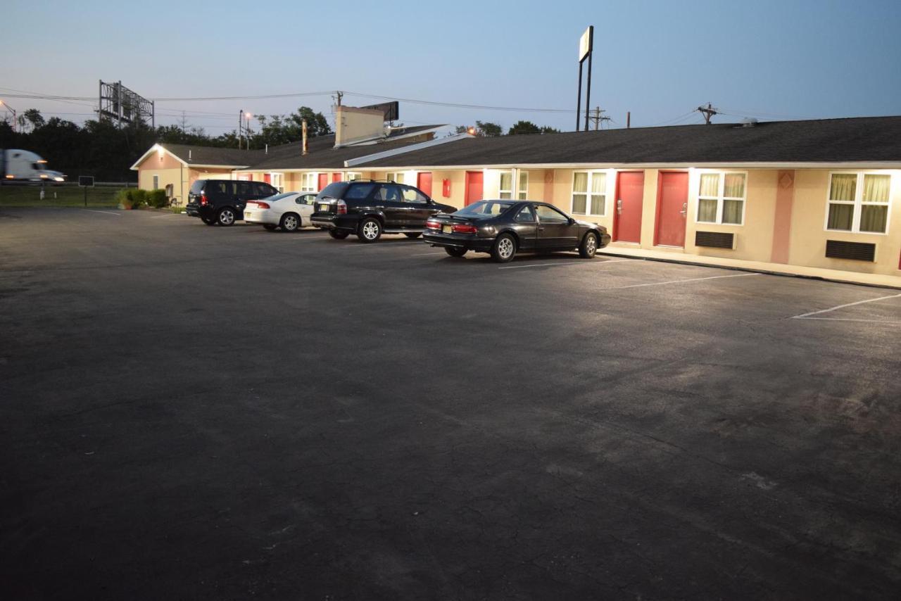 White Oaks Motel Pennsville/Carneys Point المظهر الخارجي الصورة