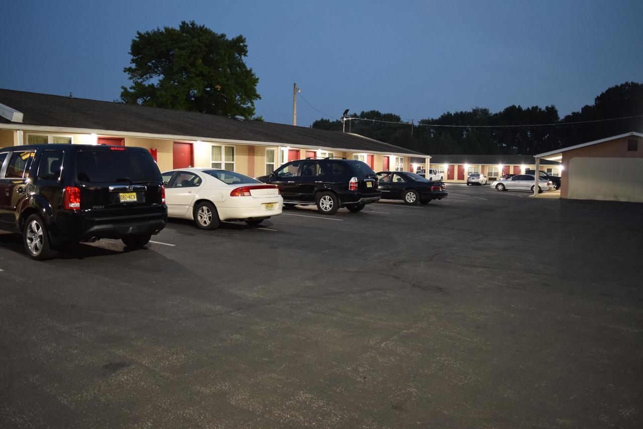 White Oaks Motel Pennsville/Carneys Point المظهر الخارجي الصورة